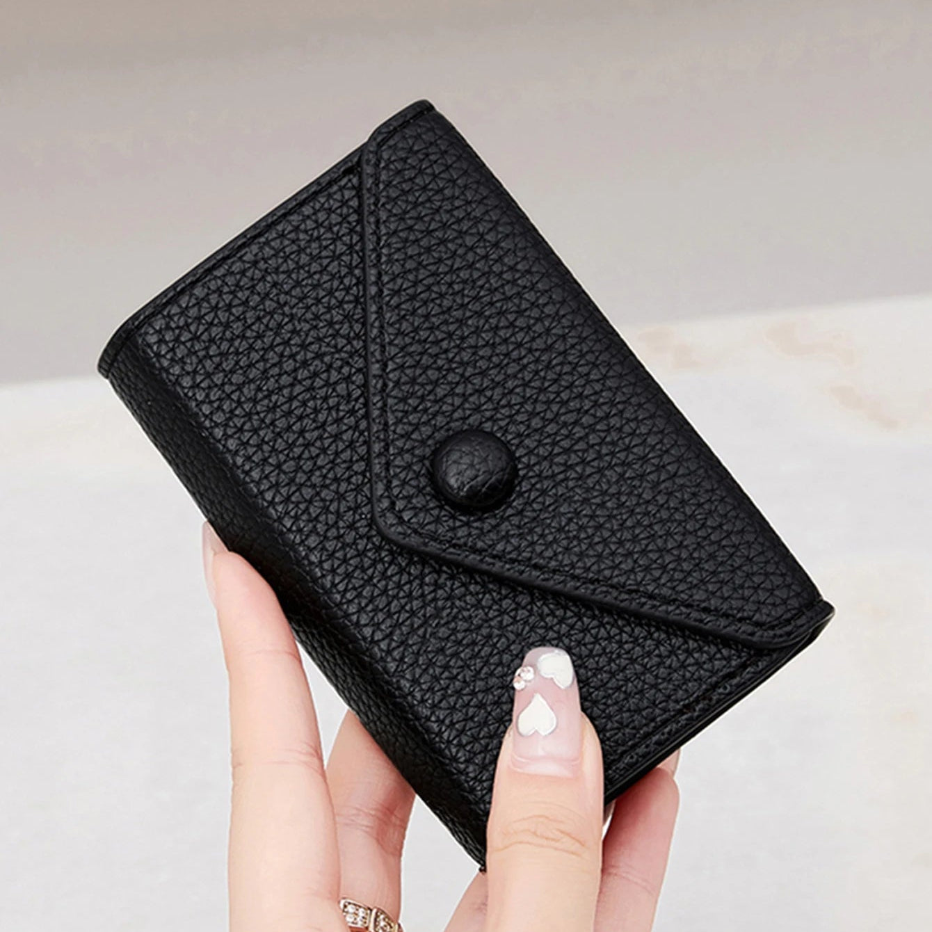 Klasyczne skórzane etui na karty