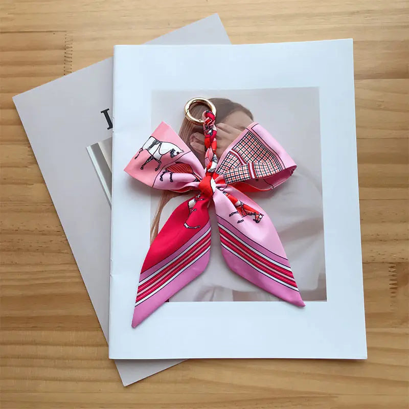 Zawieszka materiałowa kokarda