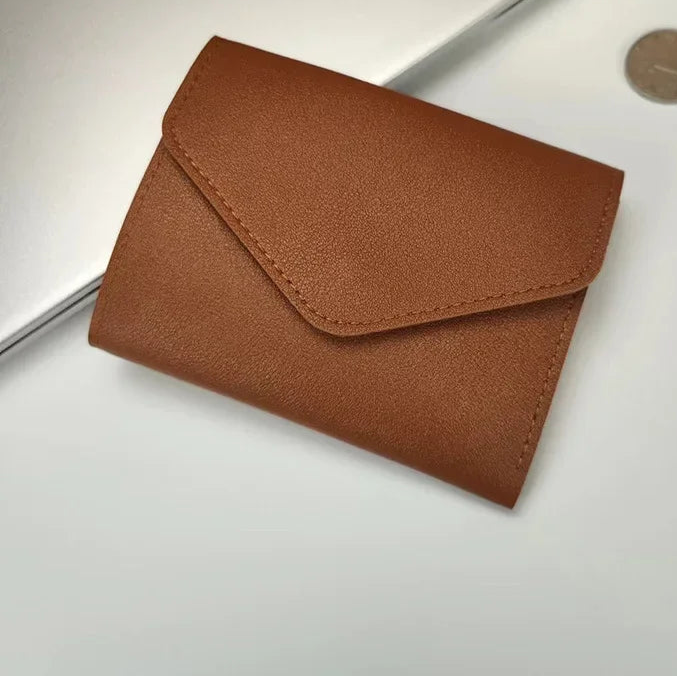 Minimalistyczny składany portfel