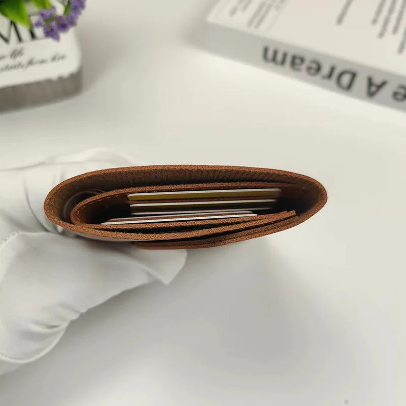 Minimalistyczny składany portfel