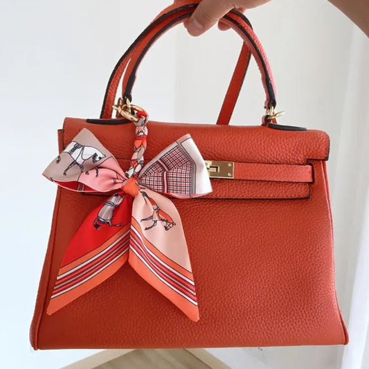 Zawieszka materiałowa kokarda