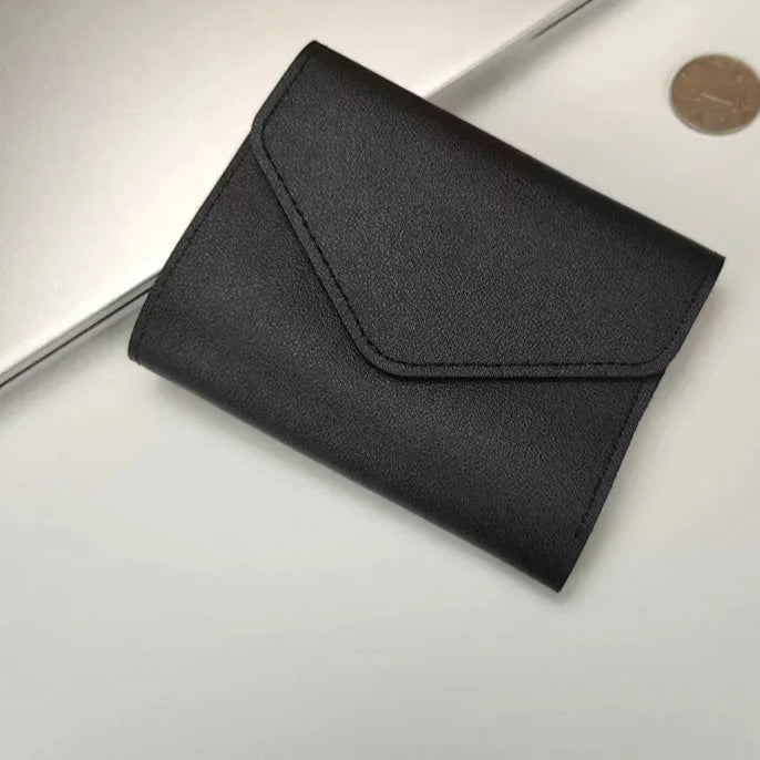 Minimalistyczny składany portfel