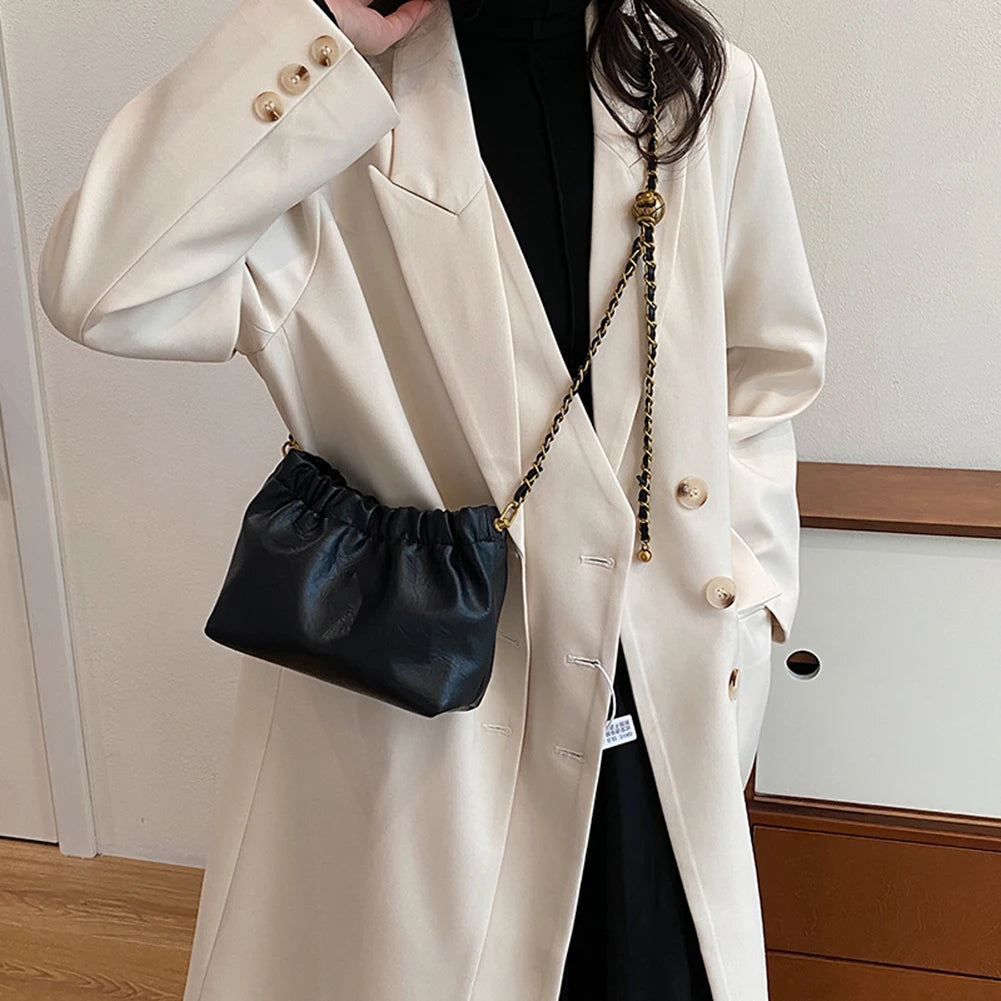 Torebka worek na łańcuszku