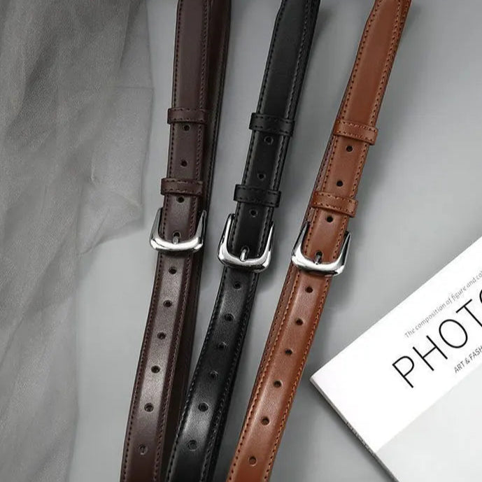 Klasyczny pasek ze srebrną zaokrągloną klamerką