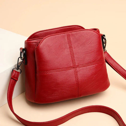 Torebka crossbody z kwadratowymi przeszyciami