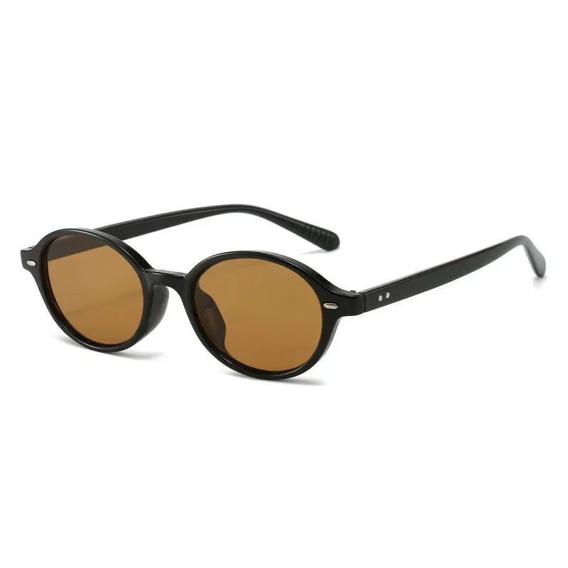 Owalne minimalistyczne okulary przeciwsłoneczne