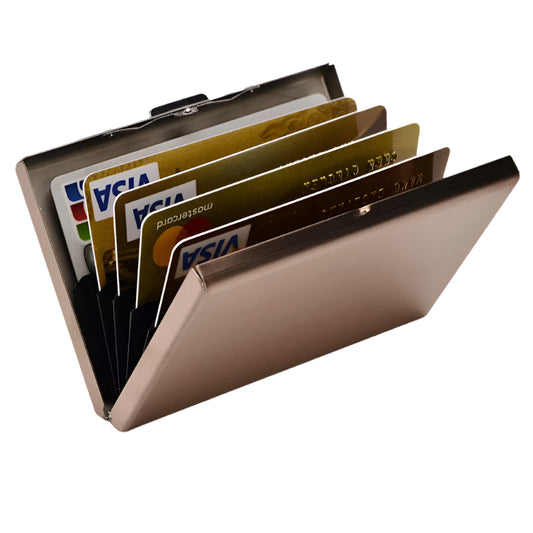 Metalowe etui na karty