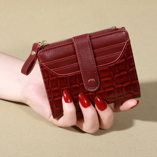 Elegancki portfel lakierowany