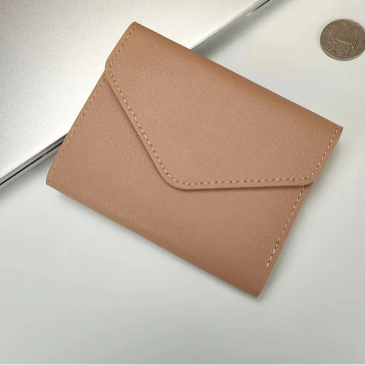 Minimalistyczny składany portfel