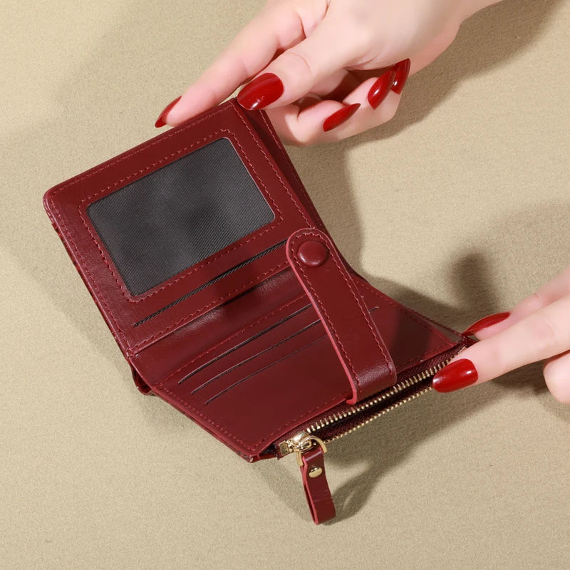 Elegancki portfel lakierowany