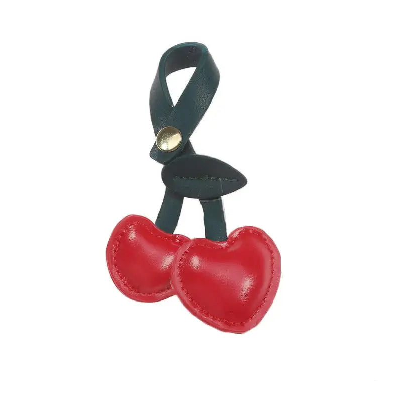 Zawieszka skórzana serduszka