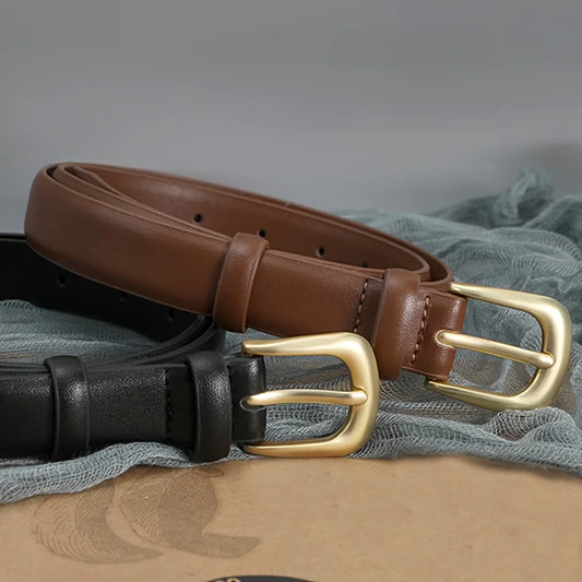 Klasyczny pasek ze złotą zaokrągloną klamerką