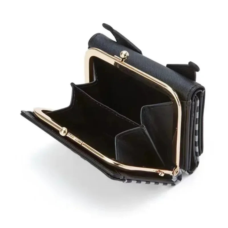 Portfel z japońskim bohaterem filmów animowanych