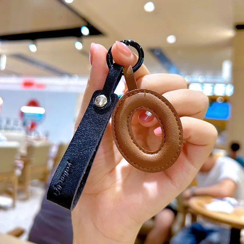 Skórzana zawieszka kolorowa literka