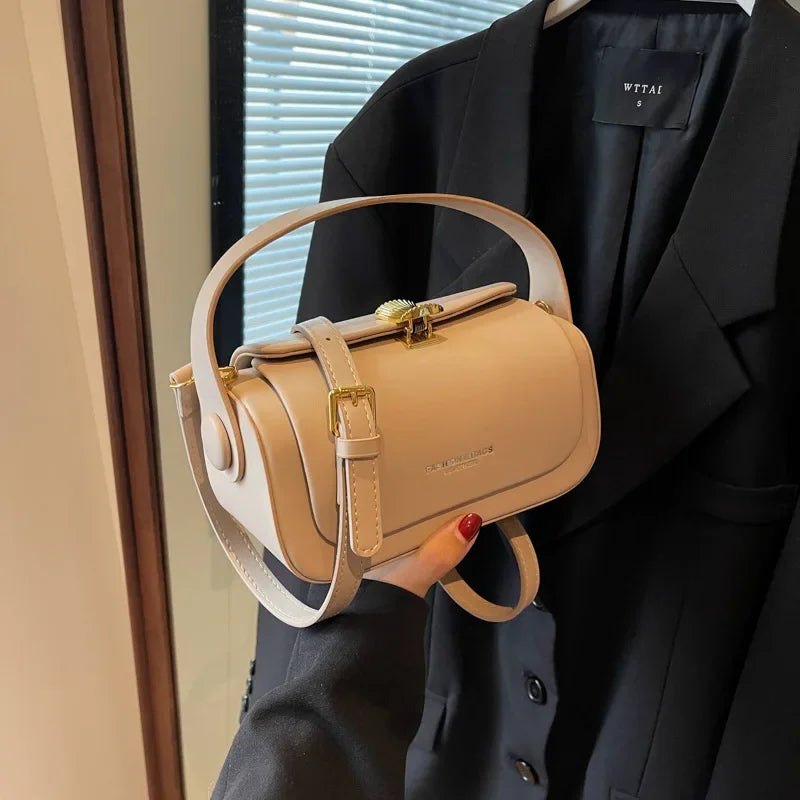 Torebka na ramię kuferek