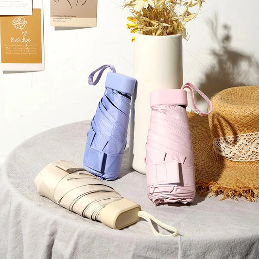 Mała parasolka z pokrowcem