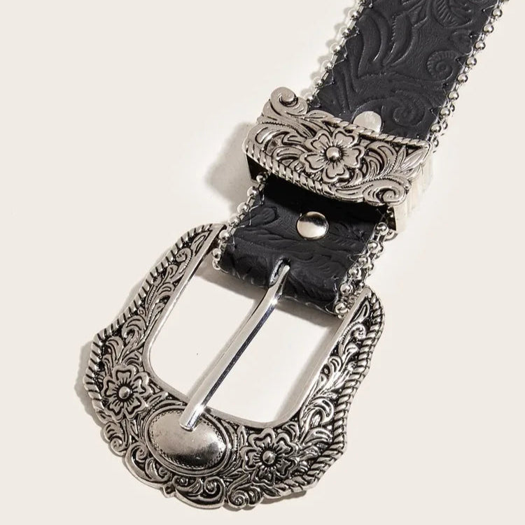 Czarny pasek w stylu westernowym