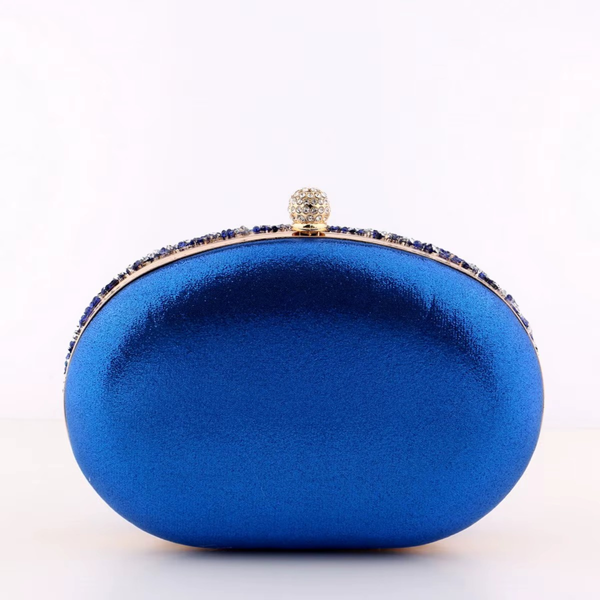 Elegancka błyszcząca torebka wieczorowa