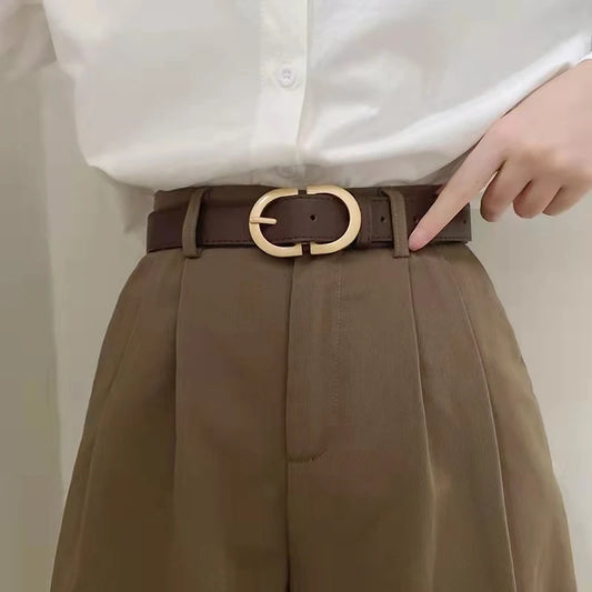 Elegancki pasek z owalną klamrą