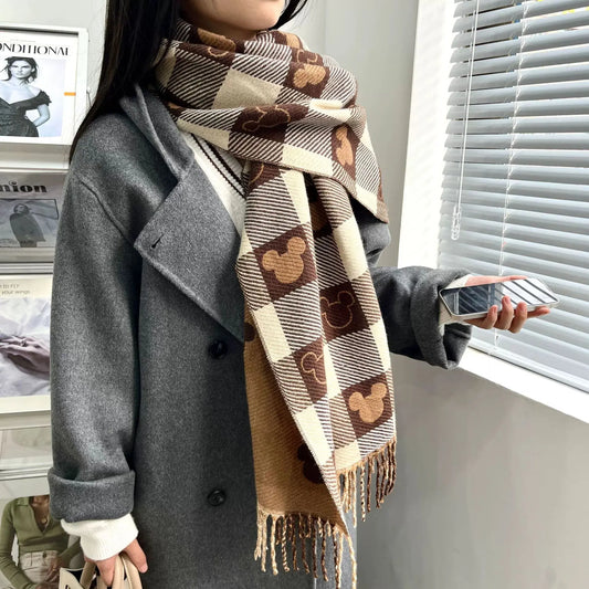 Długi szalik z myszką