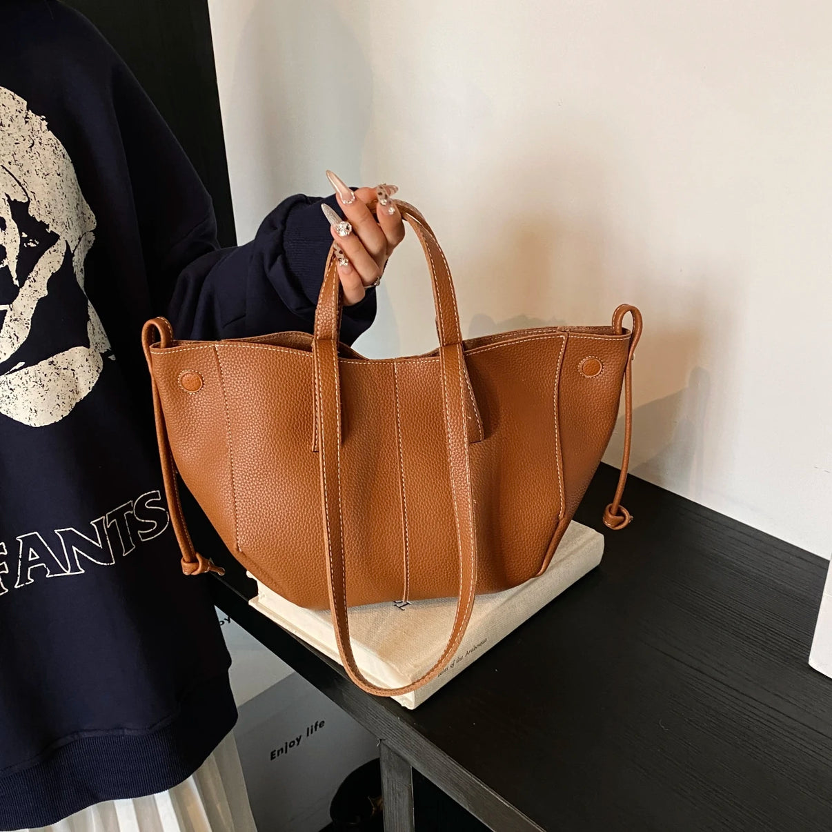 Duża torba do szkoły typu shopper do zeszytów, laptopa i codziennych rzeczy