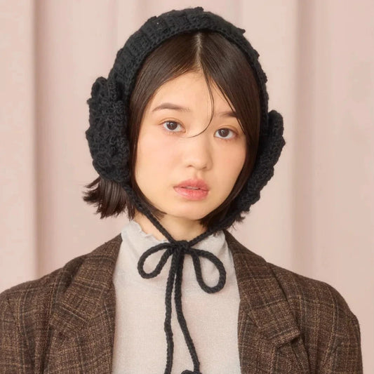 Dziergane nauszniki z kwiatami