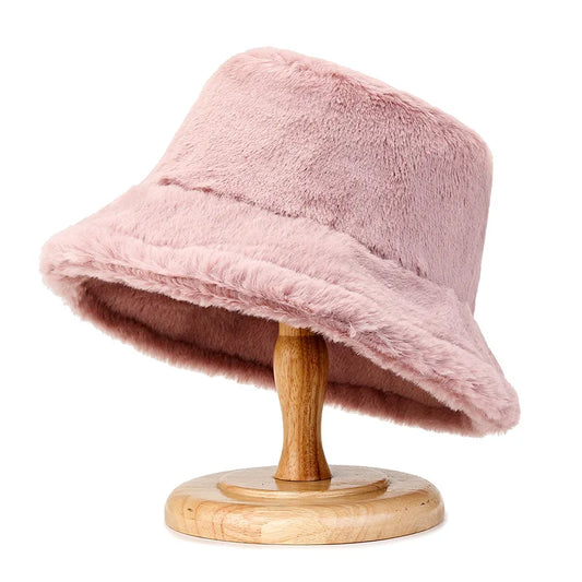 Kapelusz zimowy z imitacji futra