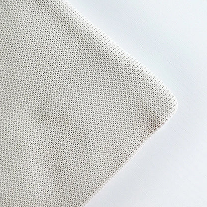 Mała torebka z dzianiny