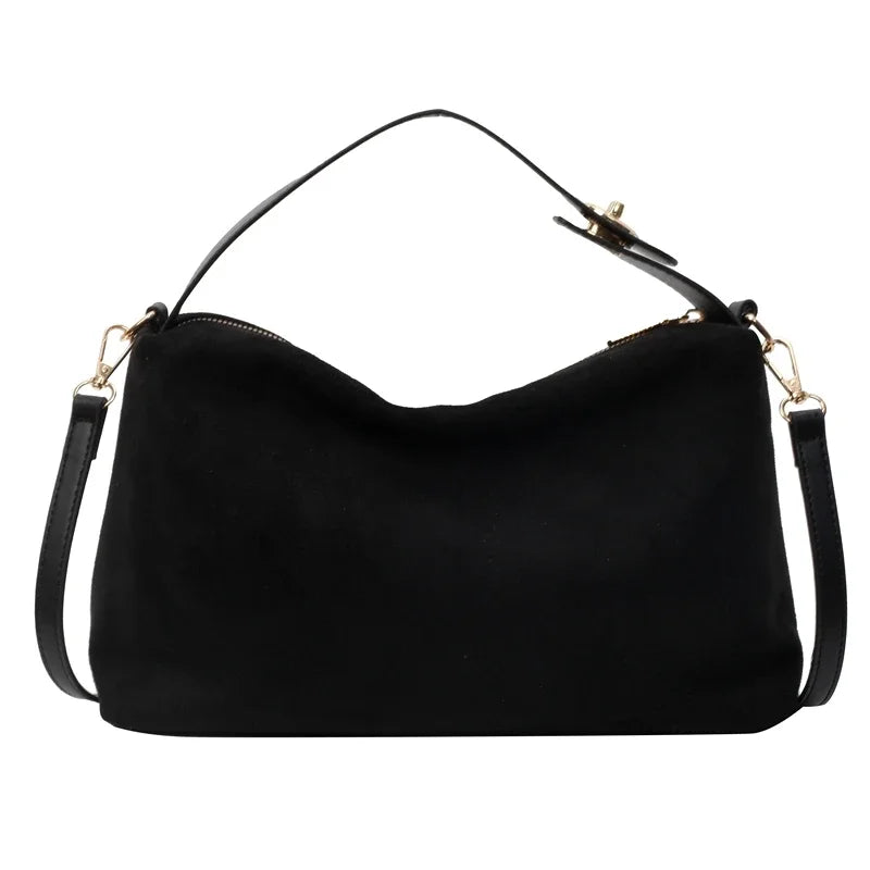 Zamszowa torebka crossbody
